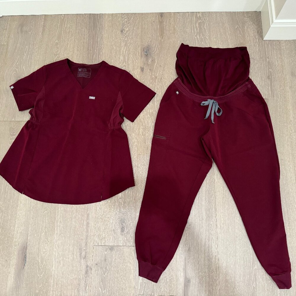 FIGS Maternity Scrubs Burgundy, Large